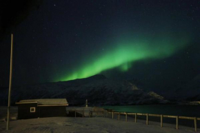 Cozy cabin by the sea Tromsø
